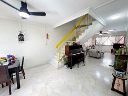 Blk 10 Toh Yi Gardens (Bukit Timah), HDB Executive #558893521